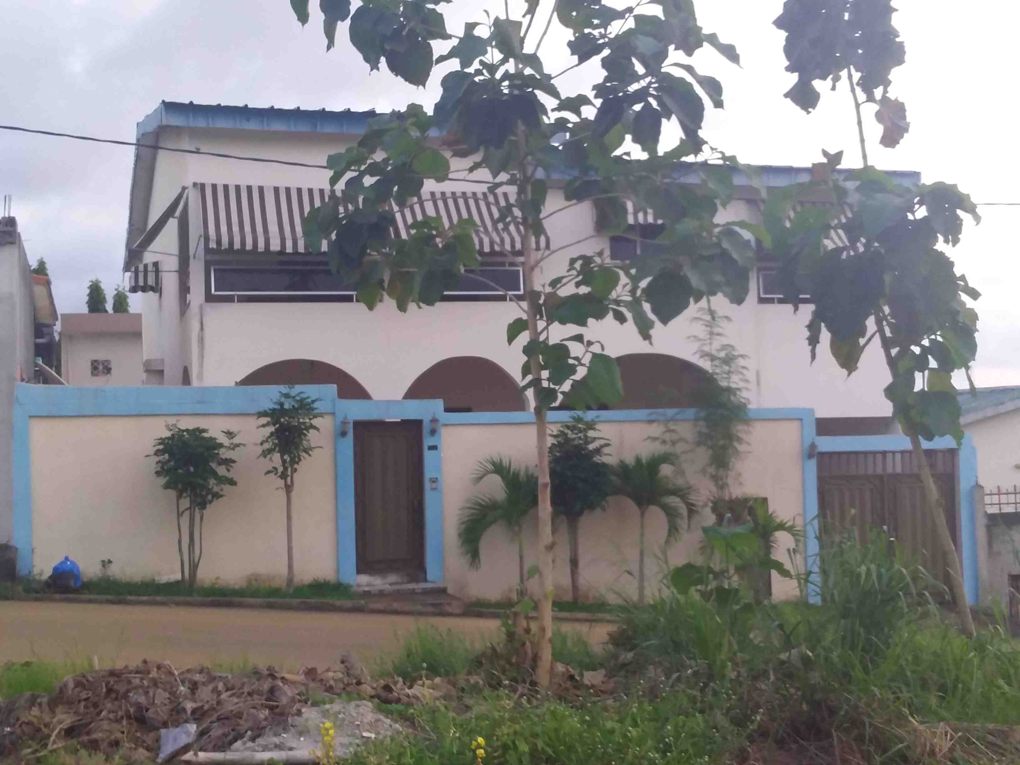 Villas Vente villa 6 pièces Cocody en Côte d'Ivoire CoinAfrique Côte d'Ivoire