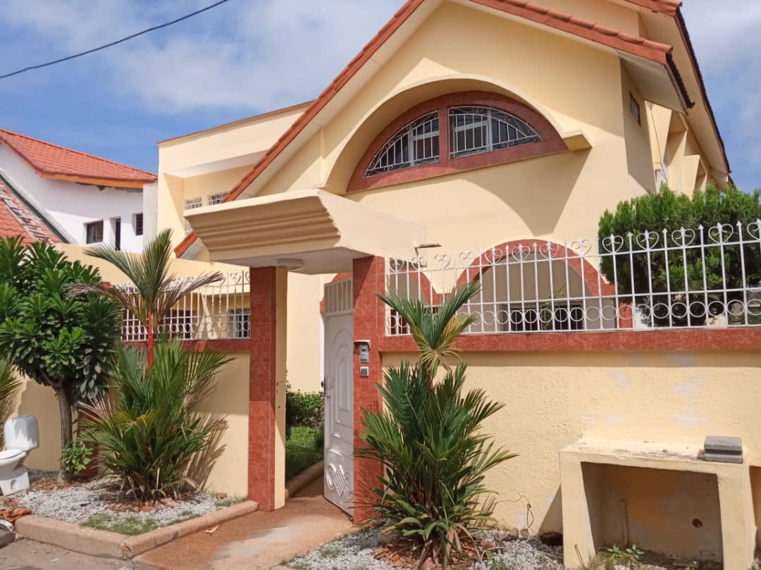 Villas Vente villa 7 pièces Cocody en Côte d