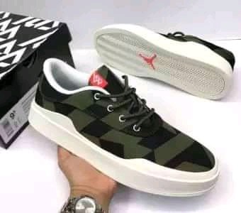 chaussures ivoire jordan