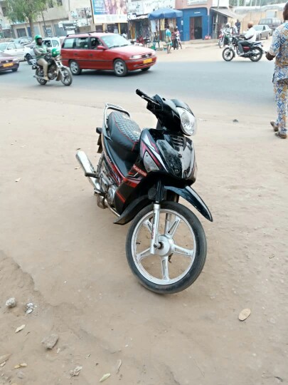 Motos & Scooters Moto neufs et occasions au Togo - CoinAfrique Togo