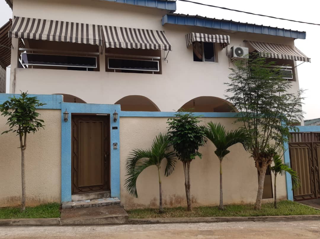 Villas Vente villa 8 pièces 380m² Riviera en Côte d'Ivoire