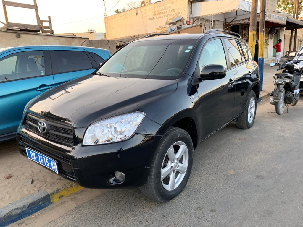 Voitures Toyota Rav4 2008 neufs et occasions au Sénégal CoinAfrique