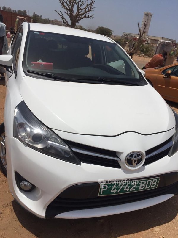 Voitures Toyota Verso 2012 neufs et occasions au Sénégal CoinAfrique