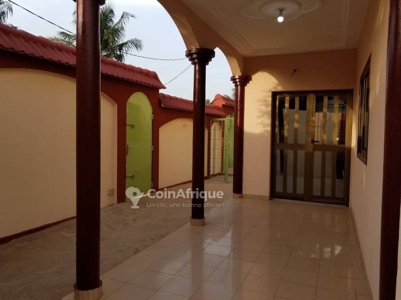 Villas Vente Villa 14 Pièces Lomé au Togo CoinAfrique Togo