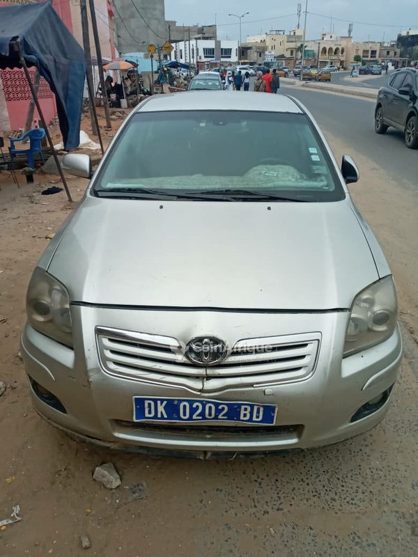 Voitures Toyota Avensis 2008 neufs et occasions au Sénégal