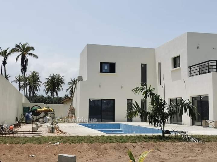 Villas Vente villas 7 pièces Grand Bassam en Côte d
