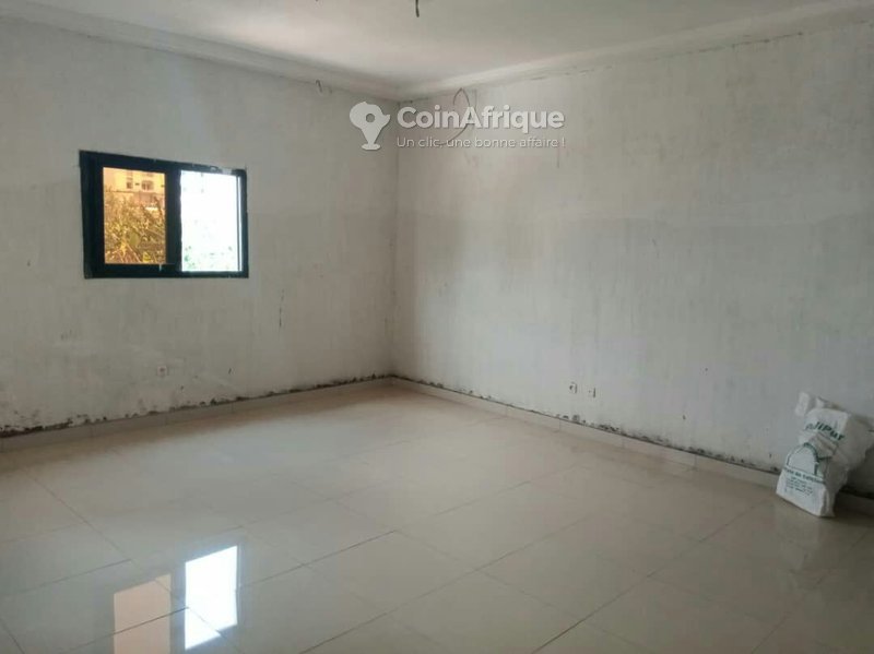 Location appartement 3 pièces - Angré chu — photo 4