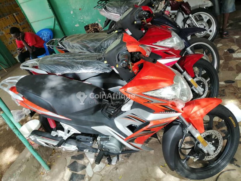 Motos & Scooters Jakarta Aganama 2020 neufs et occasions au Sénégal