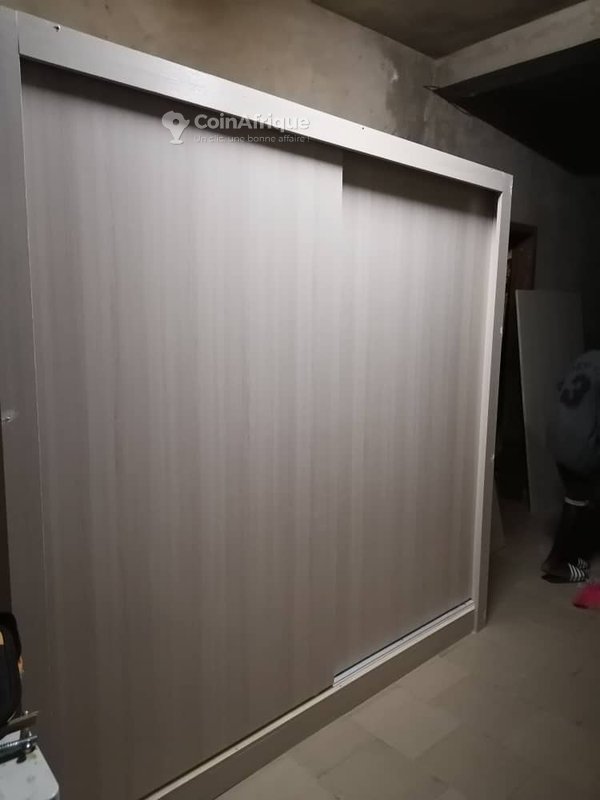 Meubles Armoire coulissante neufs et occasions au Sénégal CoinAfrique