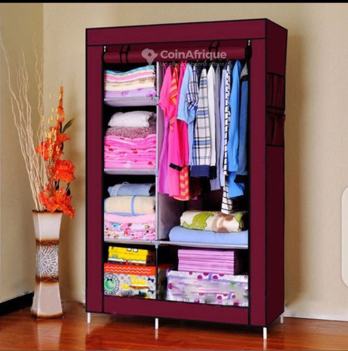 Meubles Armoire à habits 2 battants neufs et occasions au Togo