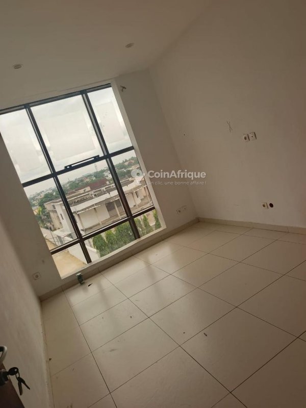 Location appartements 3 pièces - Abidjan — photo 4