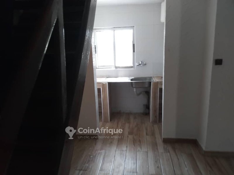 Location appartements 2 pièces - Treichville — photo 4