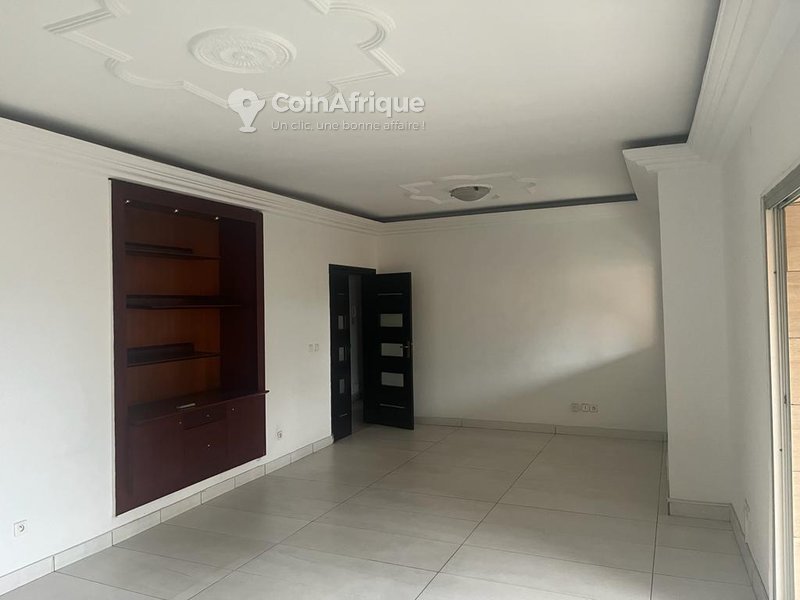 Location appartements 3 pièces - Cocody — photo 3