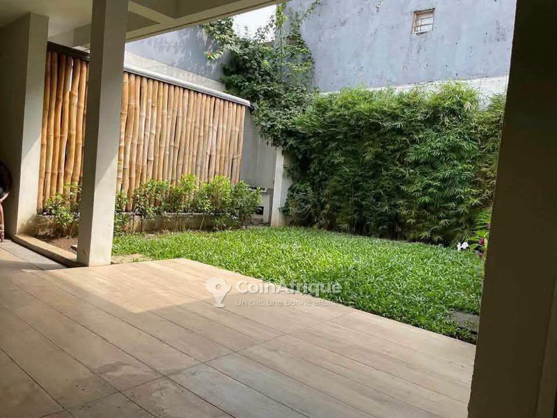 Location villa basse à Cocody riviera 3 — photo 3
