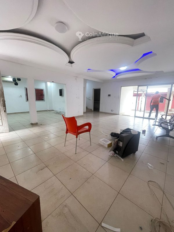 Location villa duplex 5 pièces | Cocody centre sofitel Cocody centre — photo 4