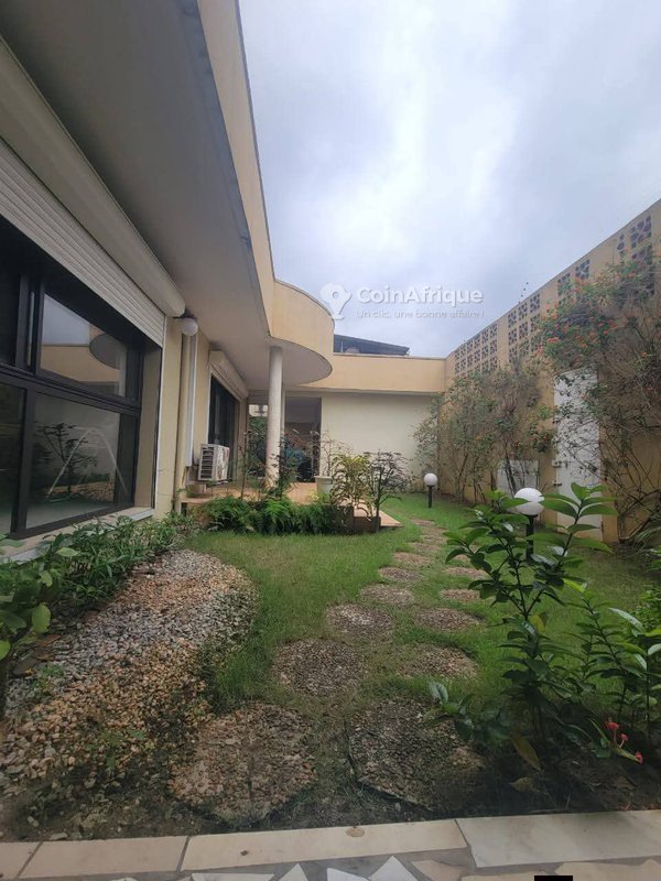 Location villa 6 pièces à Riviera Attoban — photo 4