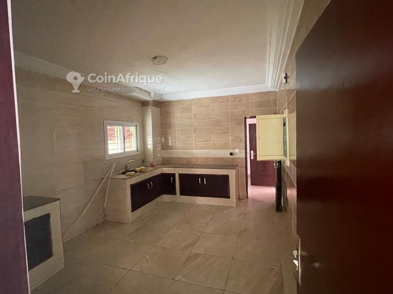 Location villa 6 pièces à Cocody-Angré — photo 4
