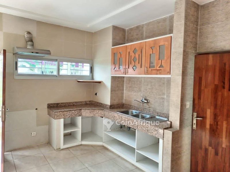 Vente villa duplex 6 pièces - Cocody Mermoz — photo 5