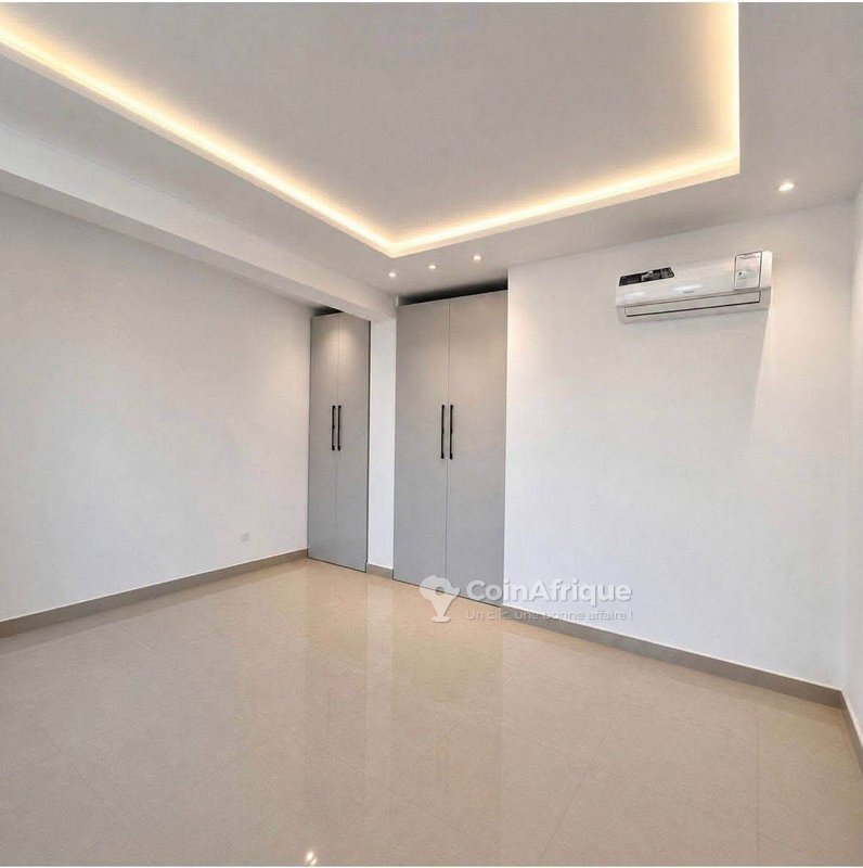 location penthouse de standing 4 pièces - cocody 2 plateaux 9eme tranche cgk — photo 3