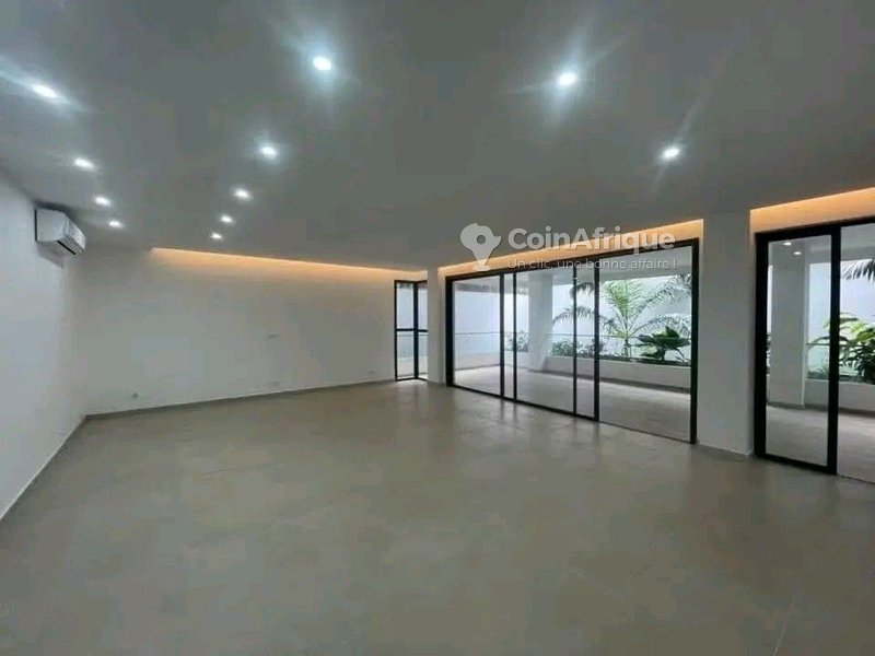 Location appartement F4 Cocody 2 Plateaux — photo 4
