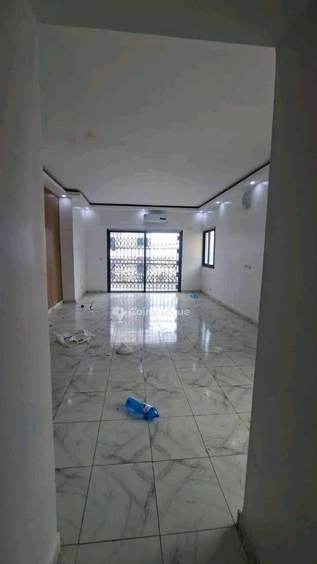 Location villa duplex 6 pièces Cocody Angre Chu zone pharmacie Val-d'Oise — photo 2