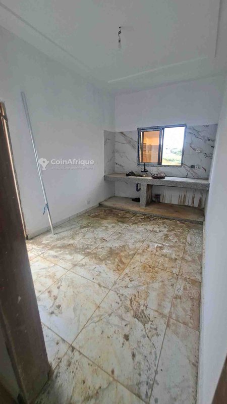 Vente villas 4 pièces - Cocody zone efrata cité belle espérance — photo 2
