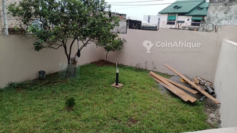 Location villa 6 pièces Cocody a Angré cnps 9ème tranche — photo 5