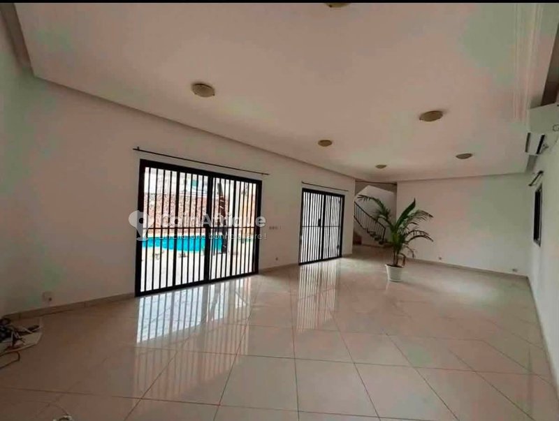Location villa duplex 7 pièces a la Riviera 4 — photo 5