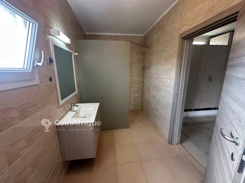 Location villa duplex 5 pièces Beverly hills — photo 3