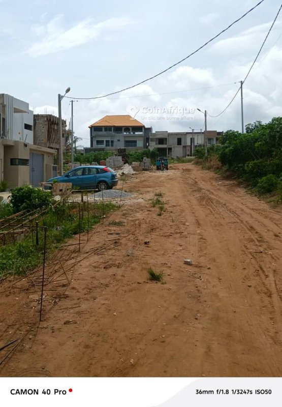 Terrain 733 m² ACD à Bingerville Anan résidentielle — photo 5