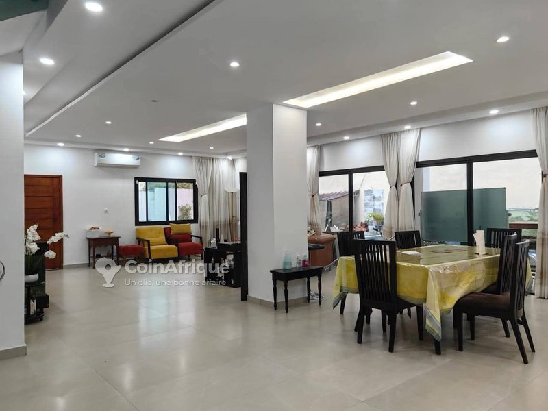 Vente villa duplex 8 pièces cité sir prestige 2 — photo 2