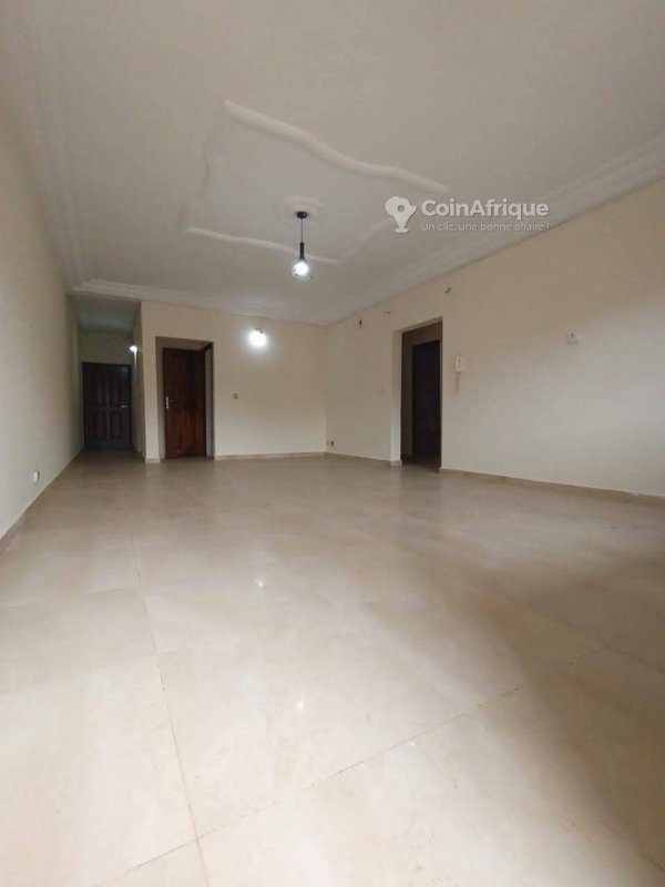 Location appartement 3 pièces au 1er étage à faya coq ivoire — photo 5