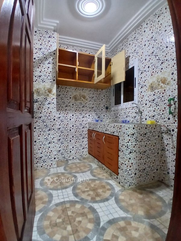 Location studio américain à cocody angré nouveau chu au 1er — photo 3
