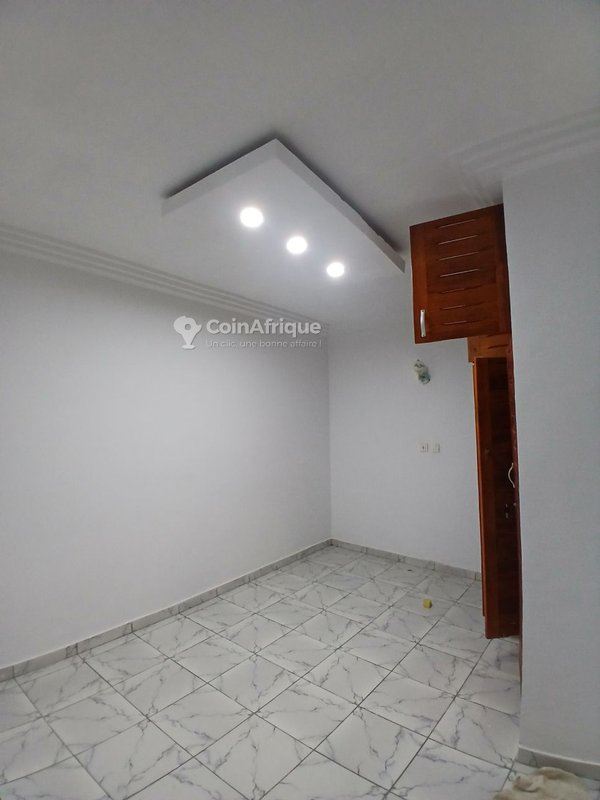 Location studio américain à cocody angré nouveau chu au 1er — photo 5