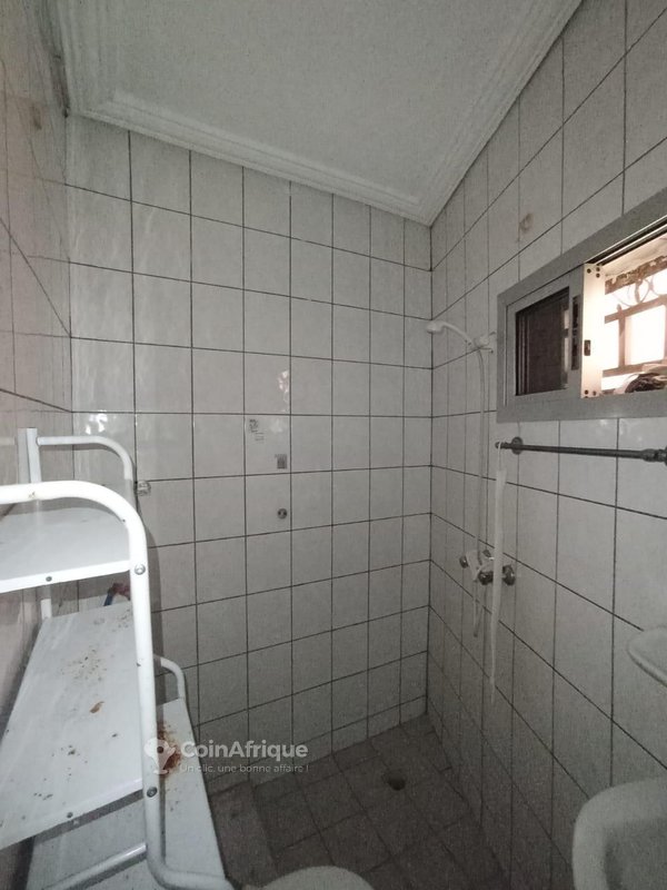 Location appartement studio - cocody 2 plateaux vallon — photo 4