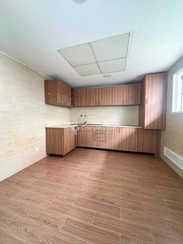 Location villa duplex de standing 4 pièces + dépendance - cocody riviera synacascy — photo 2