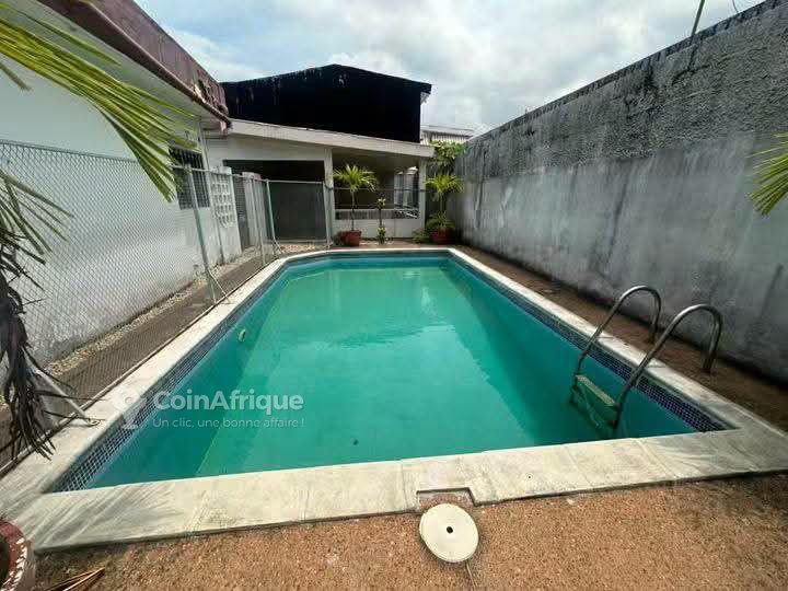 Location villa basse 5 pièces avec piscine | Cocody Riviera 3 lycée français‎ — photo 2