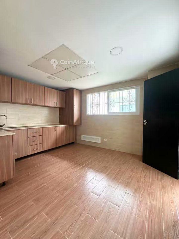 ‎location villa duplex 4 pièces Cocody Riviera 4 Synacassi 2 — photo 4