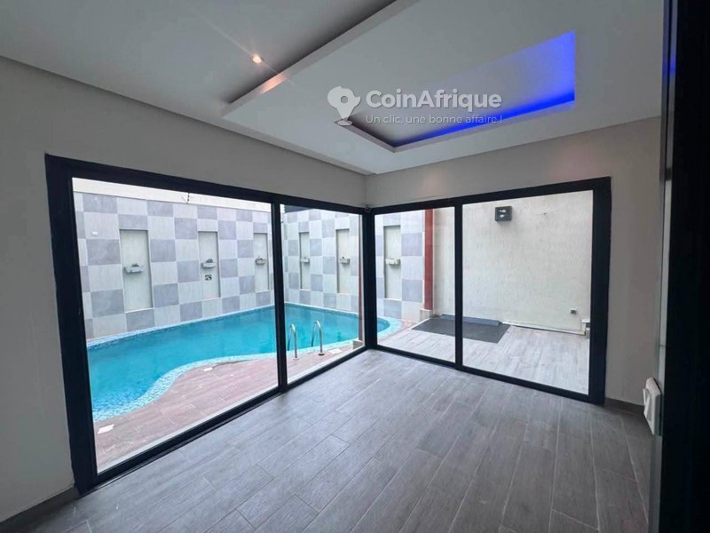 Location villa 6 pièces - Cocody Rivièra — photo 5