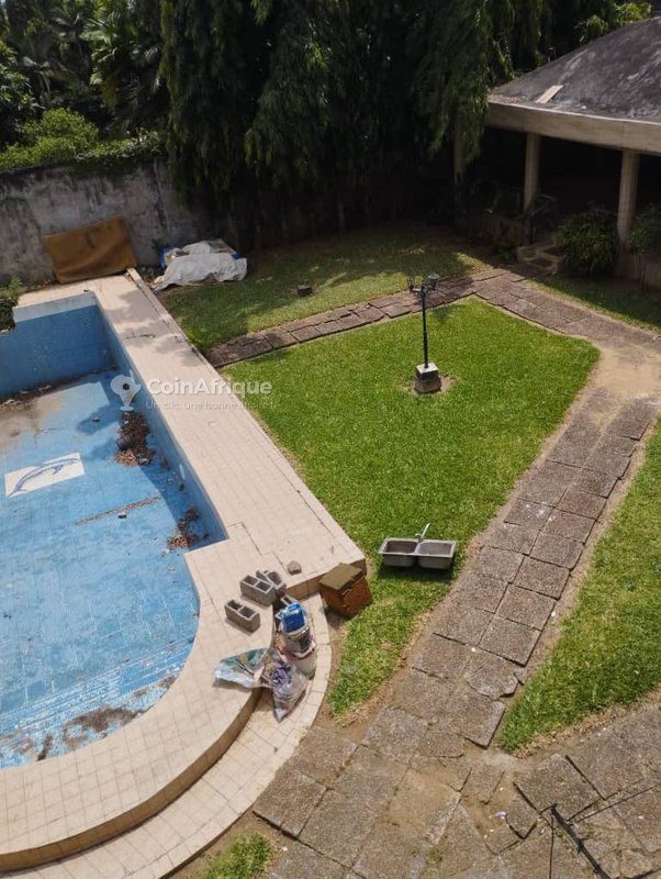 Location villa 15 pièces à Cocody — photo 3