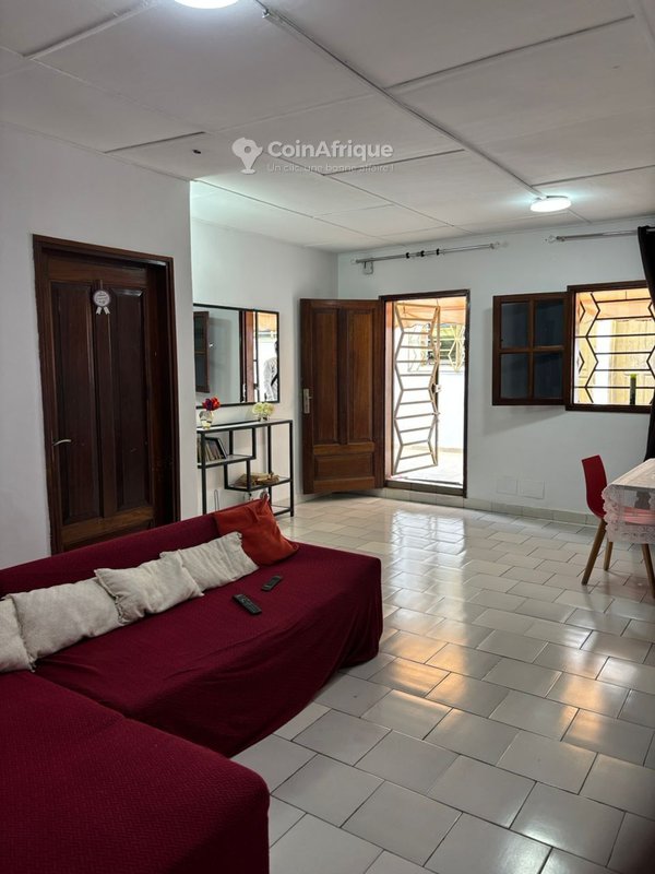 Vente villa basse 5 pieces à Cocody Rivera Palmeraie Cité Sipim6 — photo 4