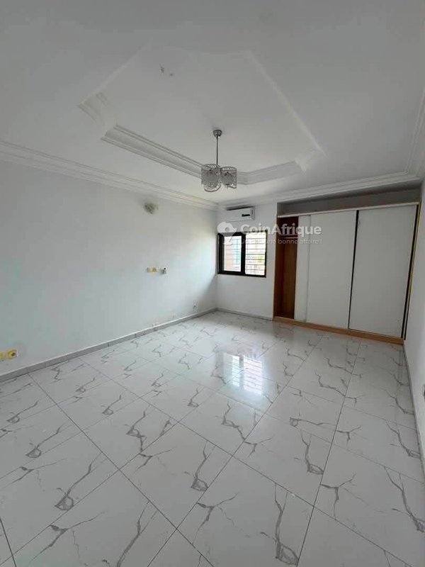 Location appartement 4 pièces à Cocody 2 Plateaux — photo 4
