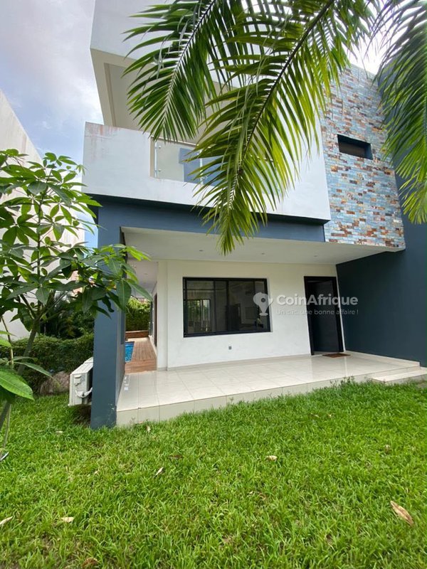 Location villas duplex 8 pièces - Cocody riviera 4 pres des ecoles internationales — photo 5
