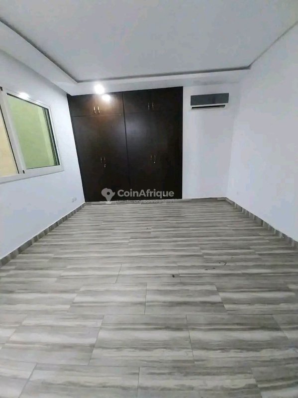 Location appartement 3pièces - Cocody rivera attoban au 2ème étage idéal pour bureau comme habitation — photo 5