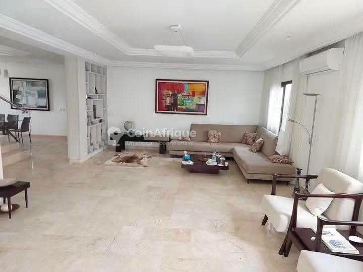 Location villa duplex 6pièces - Cocody angre nouveau chu cité équinoxe — photo 3