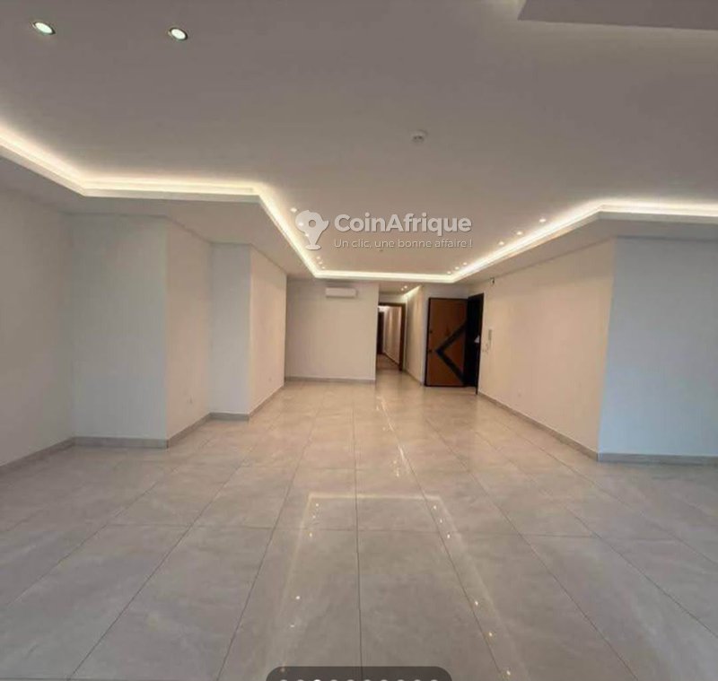 Location appartement 5 pièces à m'babon — photo 5