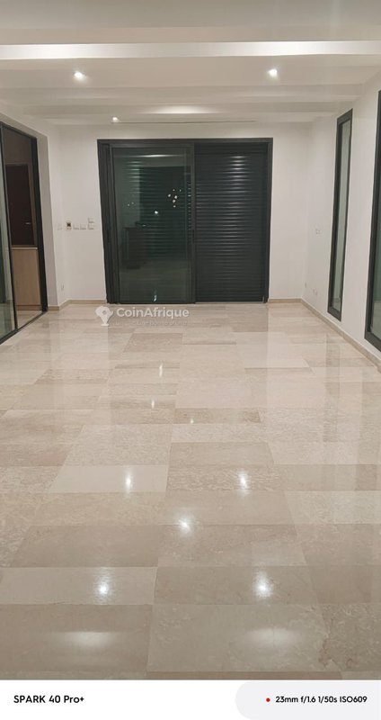 Location villa duplex 8 pièces à la Riviera attoban commissariat 3e — photo 4