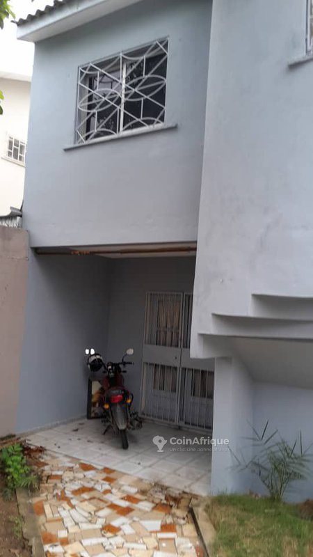 Vente villa 4 pièces à la Riviera attoban dans la cité abri 2000 — photo 4