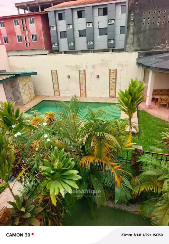 ‎Location villa duplex 4 pieces à Angré 8eme tranche dans la Cité star 12 Avec Piscine — photo 3