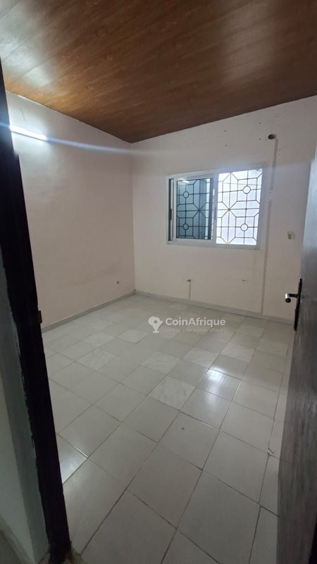 Vente villa 4 pièces + 2 dépendances à Cocody-angré — photo 5
